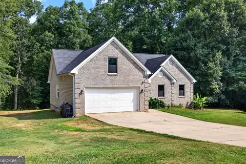 75 Pebble Ln, Covington, GA 30016 photo 4