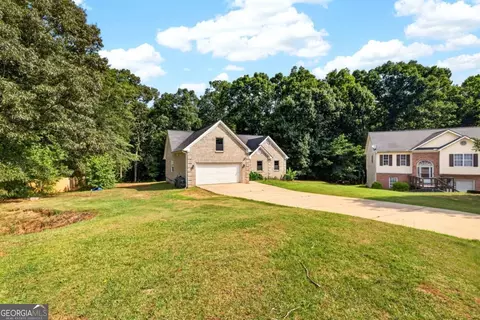 75 Pebble Ln, Covington, GA 30016 photo 3