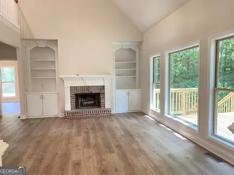 623 Henning Dr, Winder, GA 30680 photo 14