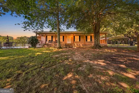 7482 Duncan Bridge Rd, Cleveland, GA 30528