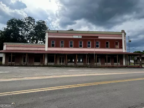 140 Montgomery St, Toomsboro, GA 31090
