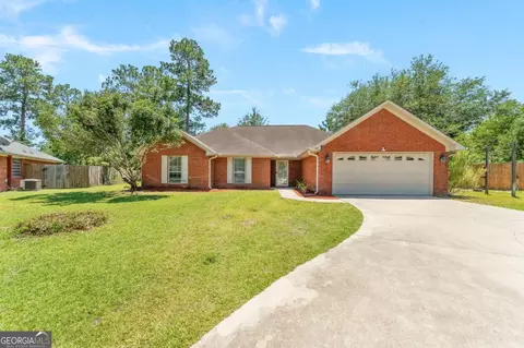 107 Shallowford Cir, Hinesville, GA 31313