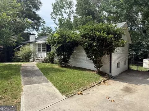 868 King Rd, Jonesboro, GA 30236