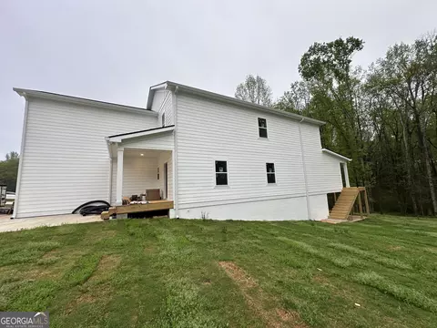 Exterior - 113 Sidetrack Cir, Comer, GA 30629 photo 8 of 10