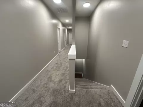 Entry Way - 113 Sidetrack Cir, Comer, GA 30629 photo 5 of 5