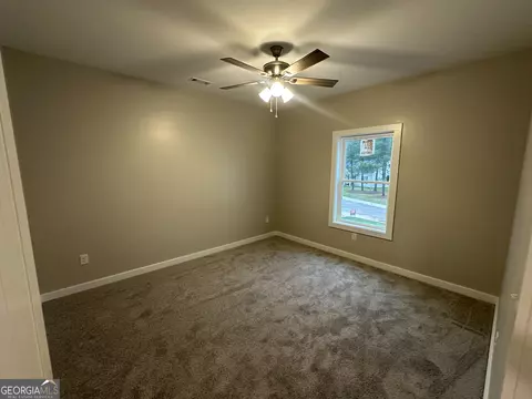 Bedroom - 113 Sidetrack Cir, Comer, GA 30629 photo 2 of 11