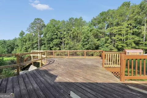 Exterior - 208 Drake Elm Ct, Hampton, GA 30228 photo 9 of 11
