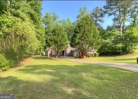 Exterior - 239 Old Pond Rd, Lagrange, GA 30241 photo 1 of 3