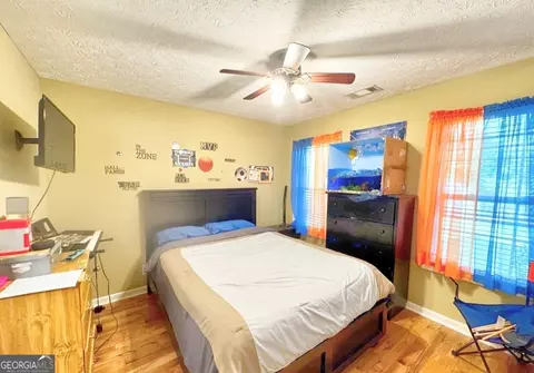 Bedroom - 239 Old Pond Rd, Lagrange, GA 30241 photo 3 of 4