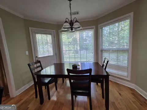 Dining - 239 Old Pond Rd, Lagrange, GA 30241 photo 2 of 3