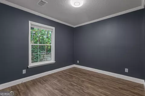 Bedroom - 109 Willow Dr E, Newnan, GA 30263 photo 3 of 4