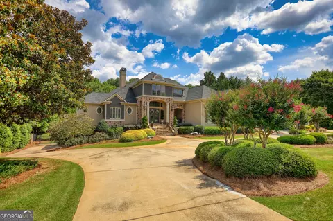 1007 Legacy Hills Dr, Mcdonough, GA 30253