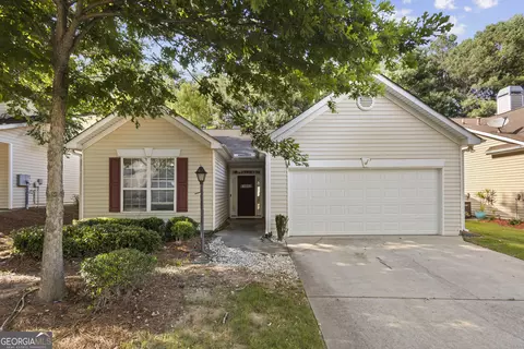 385 Avian Forest Dr, Stockbridge, GA 30281