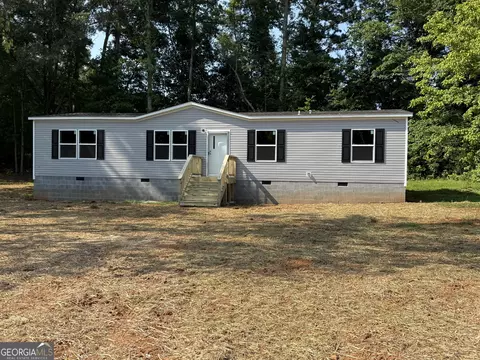 133 Tallahatchee Dr, Carrollton, GA 30116