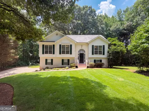 245 Mary Lynn Ln, Newnan, GA 30265