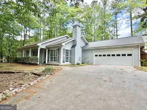 7304 Tara Dr, Villa Rica, GA 30180