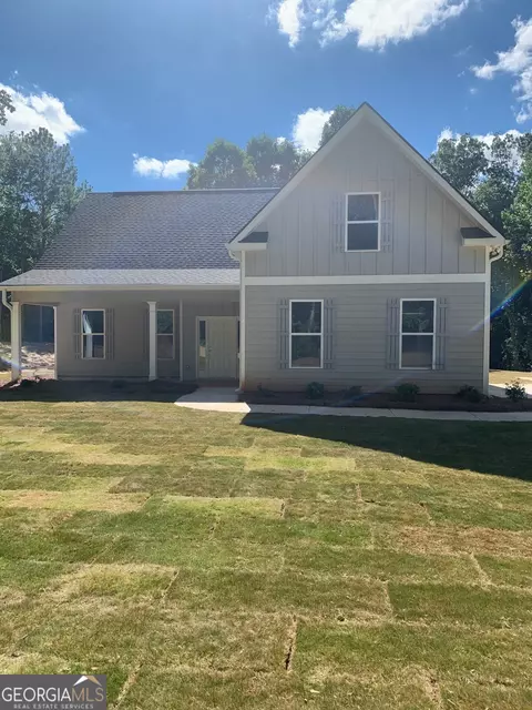 91 Oak Rd, Locust Grove, GA 30248