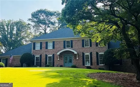Undisclosed, Sandy Springs, GA 30350