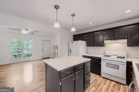 2635 Meadow Bend Ct, Duluth, GA 30096 photo 12