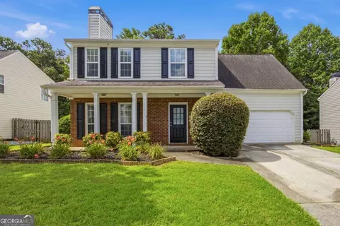 1115 Winthrope Chase Dr, Alpharetta, GA 30009