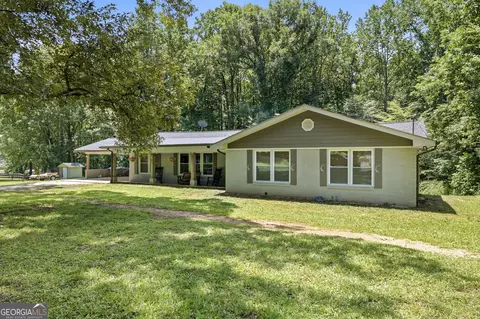 4060 Ponderosa Ln, Gainesville, GA 30506