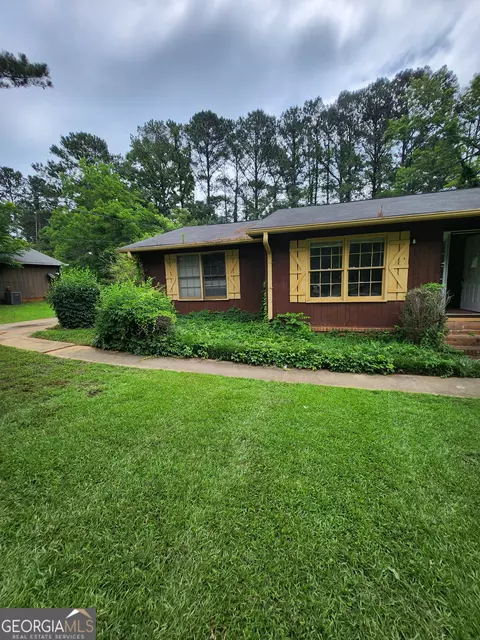 3560 Dogwood Farm Rd, Decatur, GA 30034