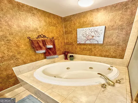 1018 Riverside Dr, Lagrange, GA 30240 photo 16