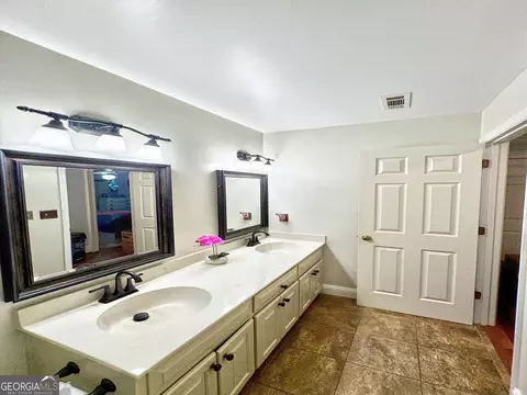 1018 Riverside Dr, Lagrange, GA 30240 photo 20
