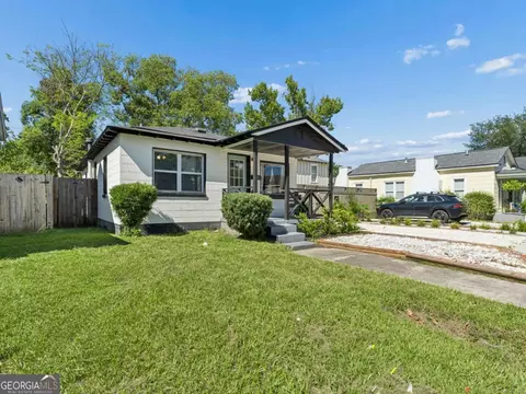 730 E 38th St, Savannah, GA 31401 photo 1