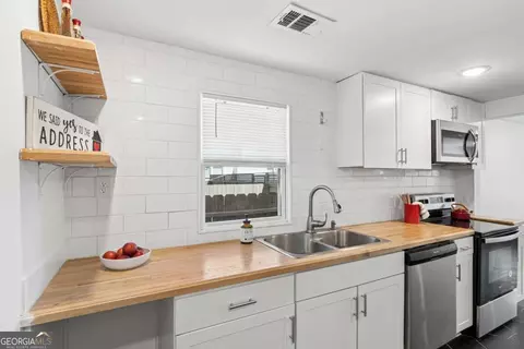 730 E 38th St, Savannah, GA 31401 photo 15