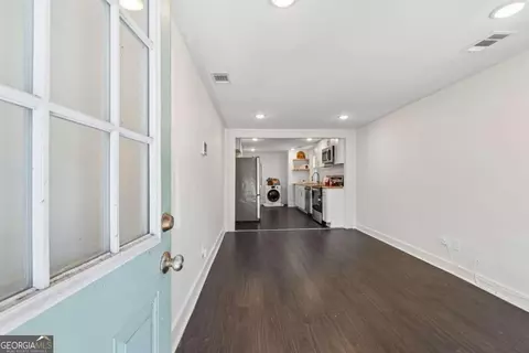 730 E 38th St, Savannah, GA 31401 photo 9