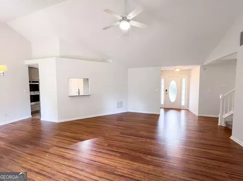 305 Cobb Ct, Hampton, GA 30228 photo 8