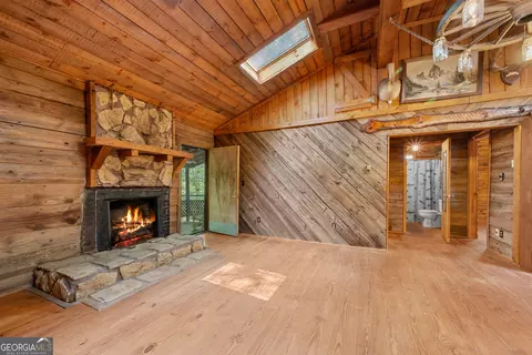 Living - 120 Bill Brown Rd, Jackson, GA 30233 photo 4 of 5
