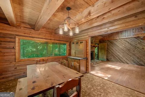 Dining - 120 Bill Brown Rd, Jackson, GA 30233 photo 3 of 3