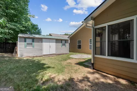 Exterior - 40 Bellerive Ln, Covington, GA 30014 photo 4 of 9