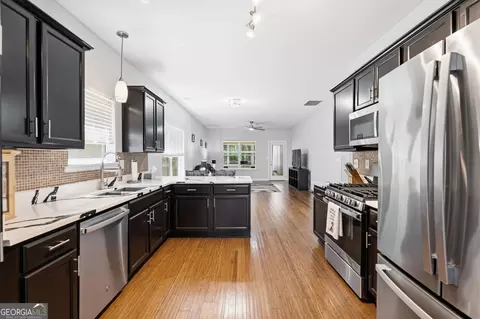 Kitchen - 40 Bellerive Ln, Covington, GA 30014 photo 2 of 5