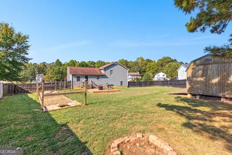 Exterior - 160 Joe Dr, Temple, GA 30179 photo 5 of 7