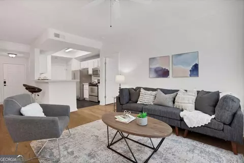 2700 Pine Tree Rd NE #1017, Atlanta, GA 30324