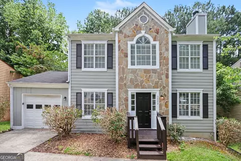 3002 Cascade Manor Dr, Decatur, GA 30034