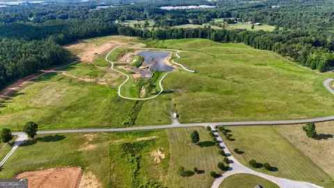 94 Horseshow Rd NW, Adairsville, GA 30103