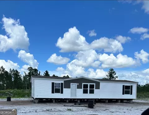 1268 Dogwood Ln, Folkston, GA 31537