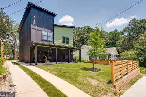 709 Emily Pl NW, Atlanta, GA 30318