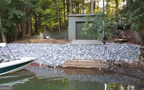 6103 Lake Lanier Heights Rd, Buford, GA 30518