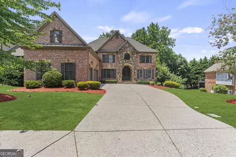 2452 Walkers Glen Ln, Buford, GA 30519