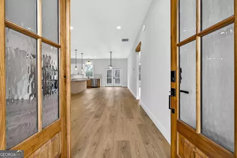 Entry Way - 6220 Eagle Ct, Gainesville, GA 30506 photo 1 of 3
