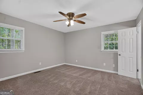 Bedroom - 126 N Lake Dr, Lagrange, GA 30240 photo 1 of 3