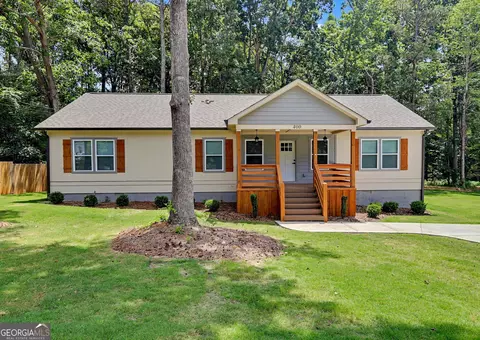 400 Loblolly Ridge Rd, Locust Grove, GA 30248