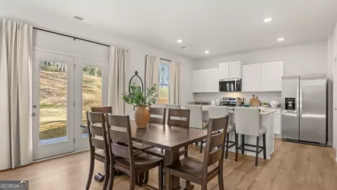 Dining - 2991 Daxton Ln, Gainesville, GA 30507 photo 3 of 4