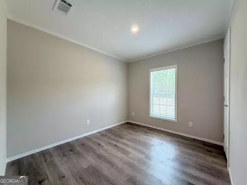 Bedroom - 5246 Owens Rd, Blackshear, GA 31516 photo 2 of 4