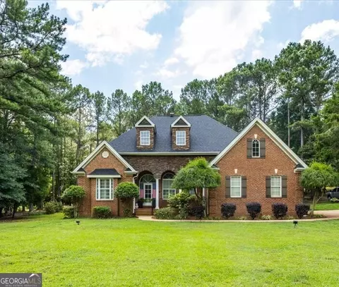 409 Madison Ln, Forsyth, GA 31029